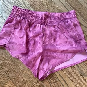 Zella hot pink athletic 3 inch short size M
